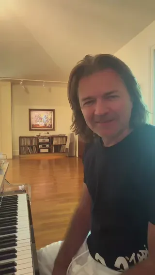 Фото