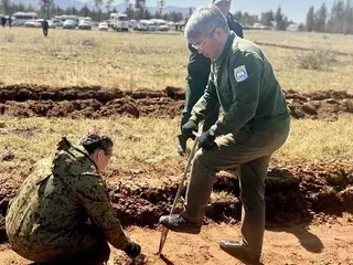 Фото