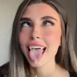 Ахегао девушки. 16+ Анимешница и ротик. В канале порно нет!